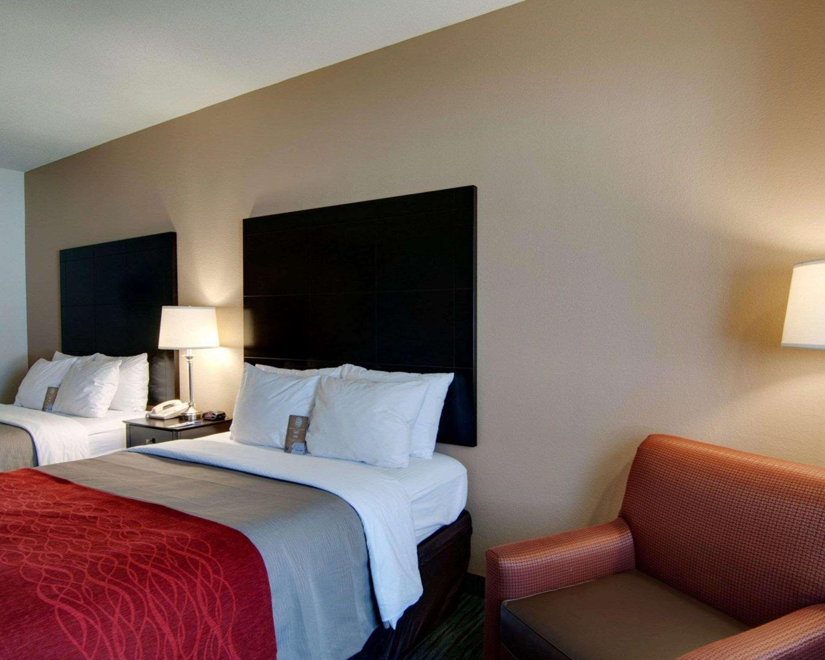 Comfort Inn Маунт-Эйри Экстерьер фото