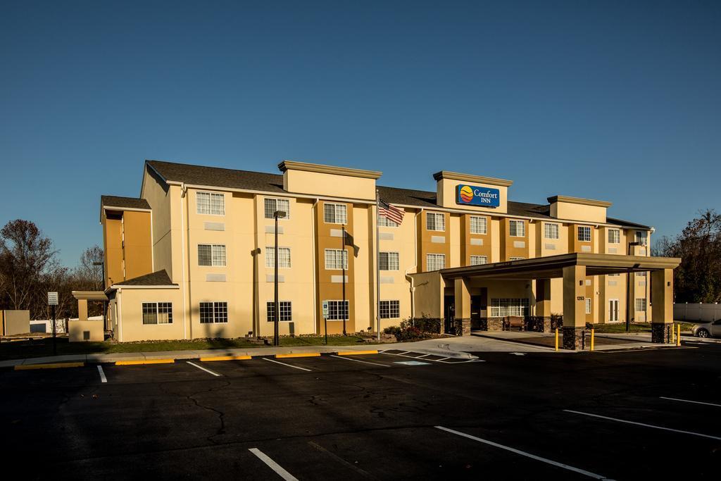 Comfort Inn Маунт-Эйри Экстерьер фото