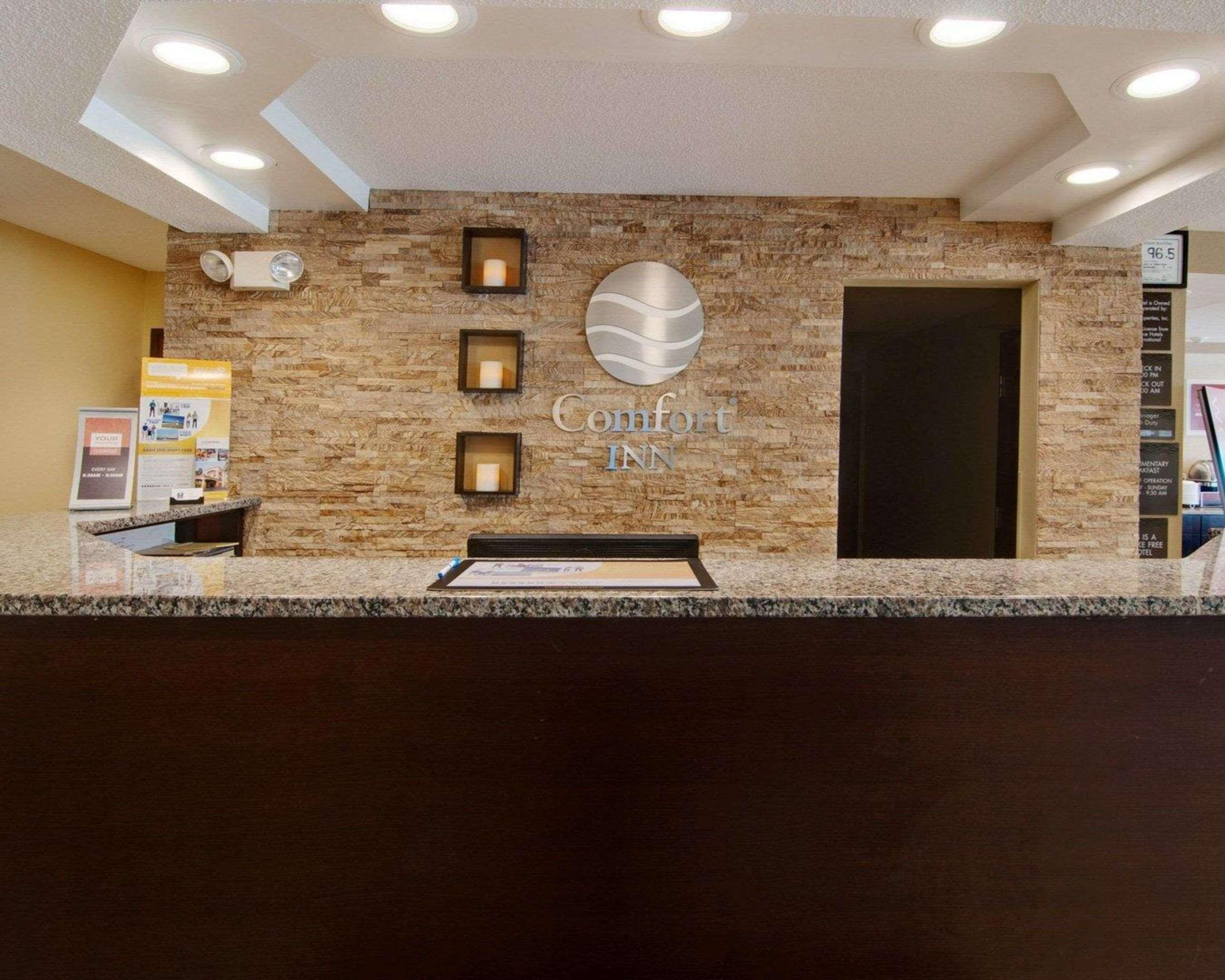 Comfort Inn Маунт-Эйри Экстерьер фото
