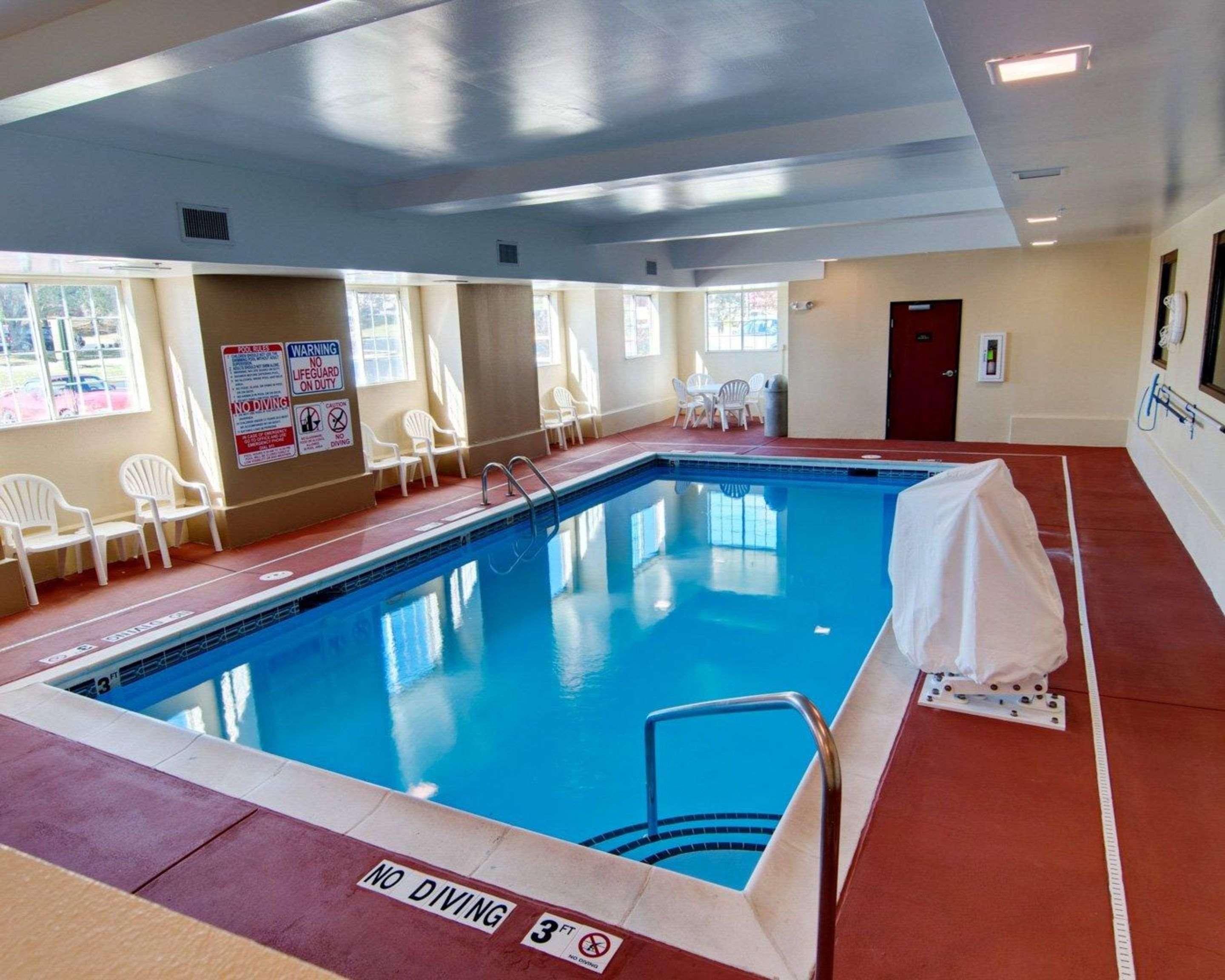 Comfort Inn Маунт-Эйри Экстерьер фото